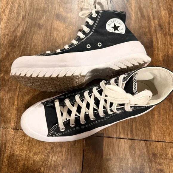 Black and White Chunky Converse Mens Size 10 Style # A00870C Excellent Condition - Picture 2 of 11